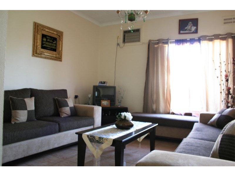 43 Dixmude Street, Granville NSW 2142