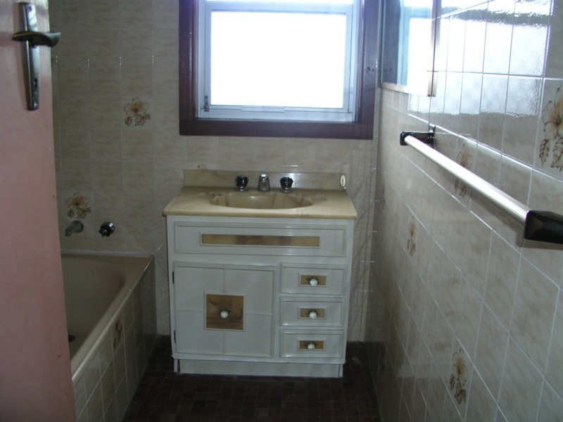 360  Woodville Road, Guildford NSW 2161