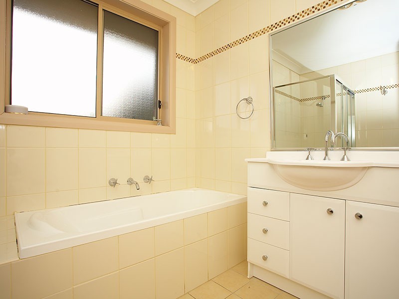 62  Leach Road, Guildford NSW 2161