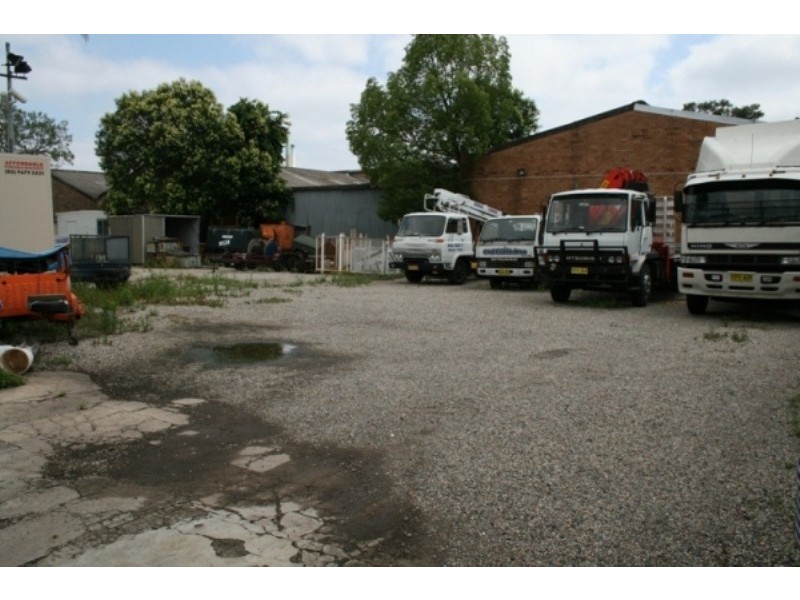 93-95  Asquith Street, Silverwater NSW 2128