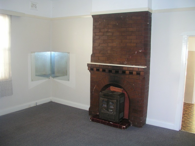 298  Woodville, Guildford NSW 2161