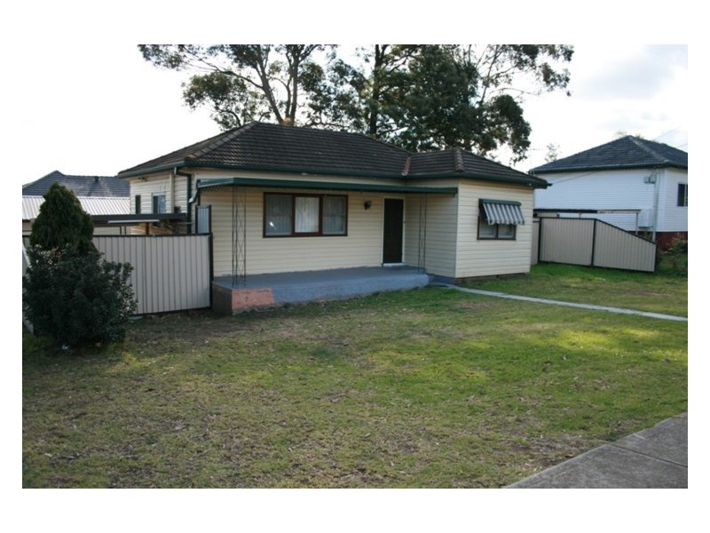 66 Queen Street, Guildford NSW 2161