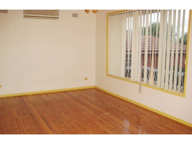 34  Lough Ave, Guildford NSW 2161