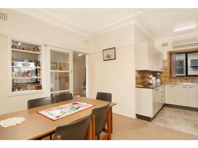 9  Hinchen, Guildford NSW 2161