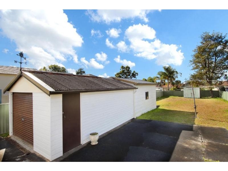 9  Hinchen, Guildford NSW 2161