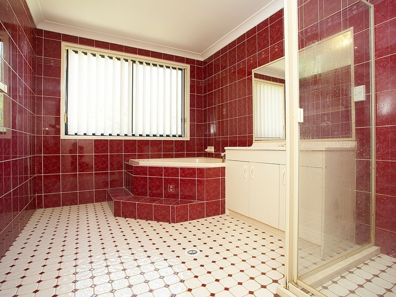 2  Orchid Road, Guildford NSW 2161