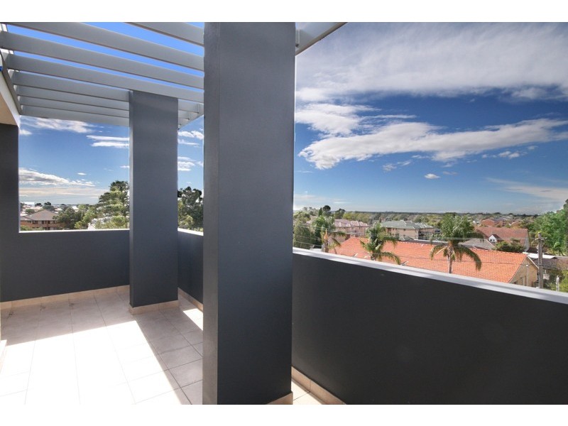 8/73-75  Esplanade, Guildford NSW 2161