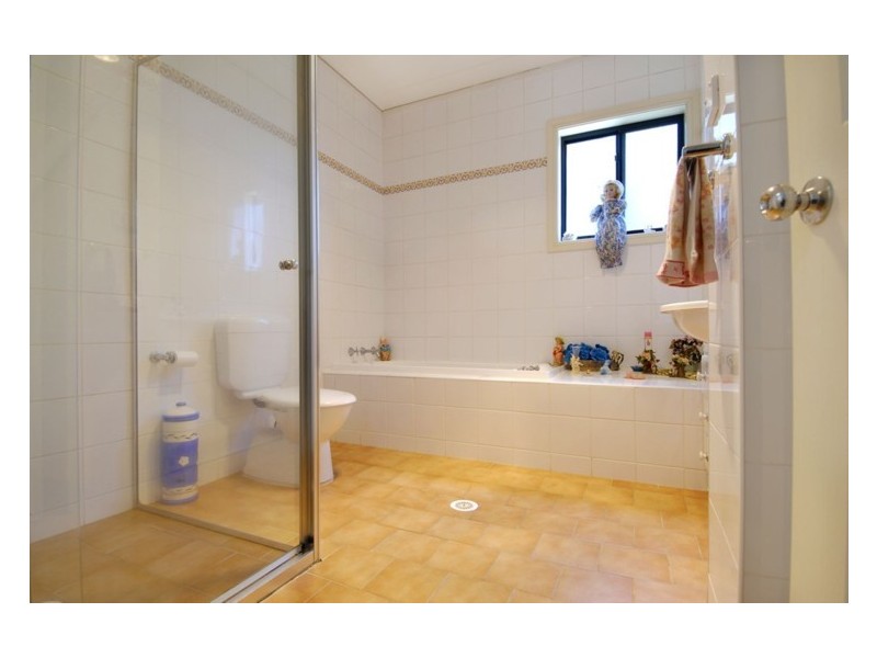 2/149  Bettington Road, Oatlands NSW 2117