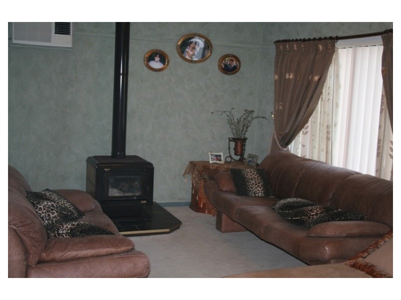 10 Reginald Place, Merrylands NSW 2160