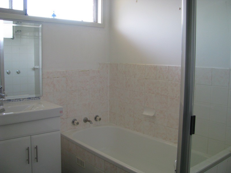 17 Gerald Street, Greystanes NSW 2145