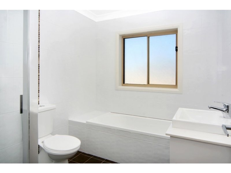 6   Barrett Street, Guildford NSW 2161