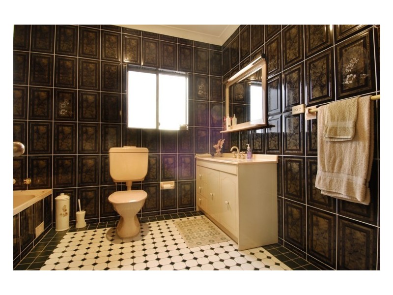 18  Henry Street, Guildford NSW 2161