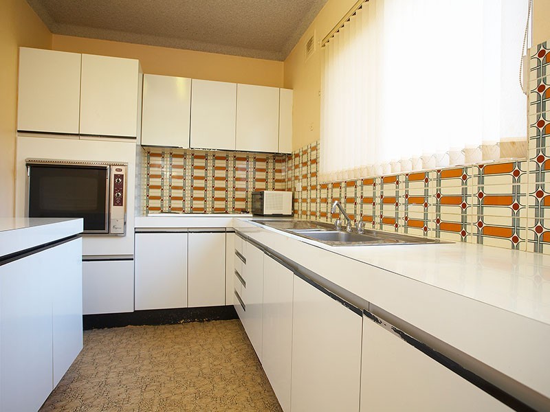 4/18  Inkerman, Granville NSW 2142