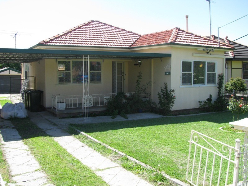 143  Excelsior, Granville NSW 2142