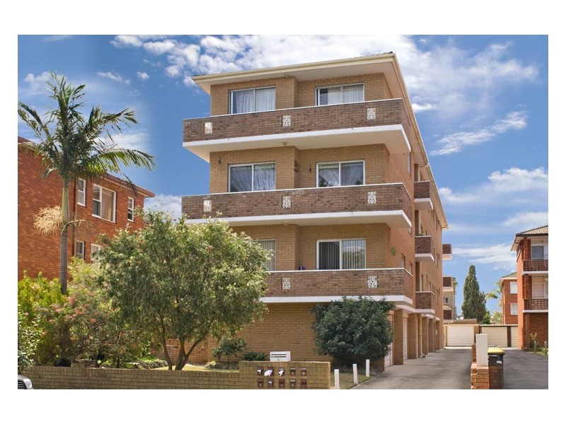 Level 2 2/150  Russell Avenue, Dolls Point NSW 2219
