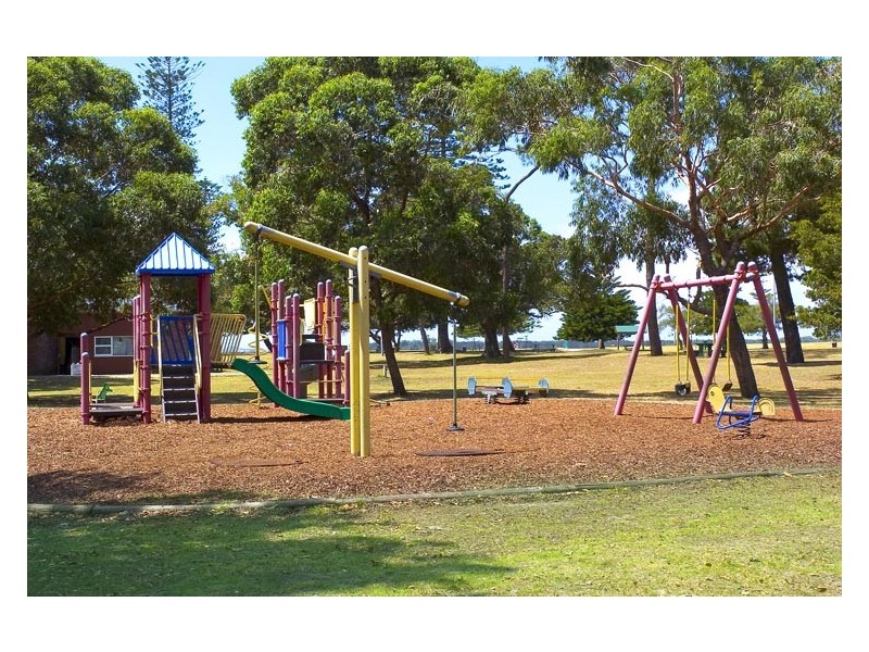 Level 2 2/150  Russell Avenue, Dolls Point NSW 2219