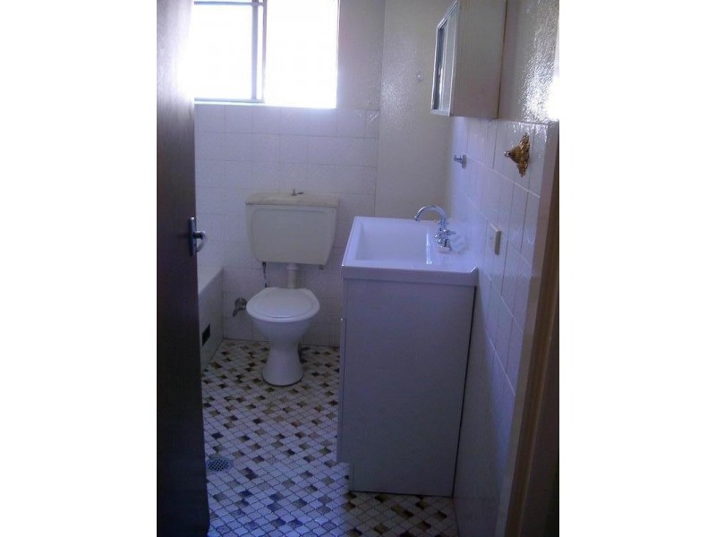 Brighton-le-sands NSW 2216