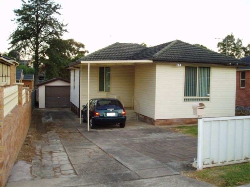 13  Rees Street, Mays Hill NSW 2145