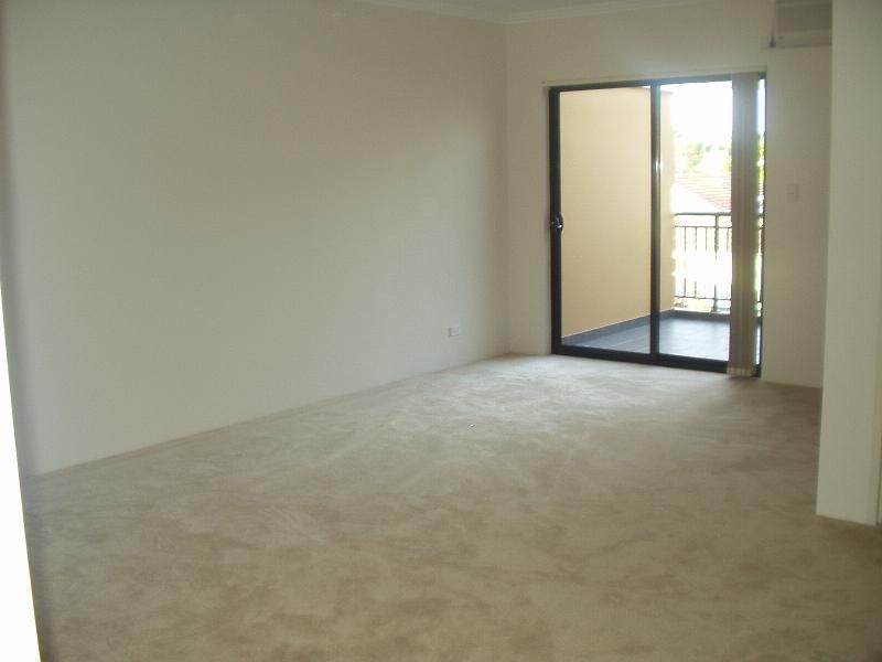 30-34  REDBANK ROAD, Northmead NSW 2152