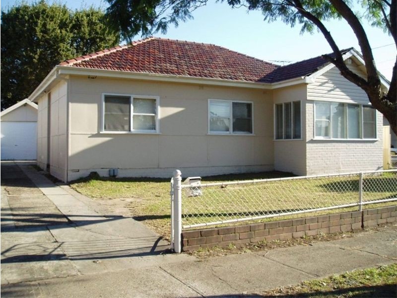 22  Patten Avenue, Merrylands NSW 2160