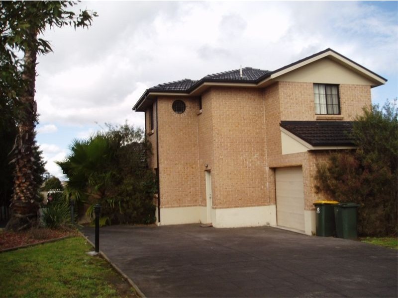 2/17  Willara Avenue, Merrylands NSW 2160