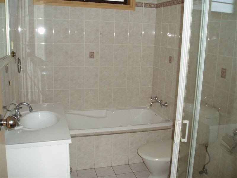 34  Kimberley Street, Merrylands NSW 2160