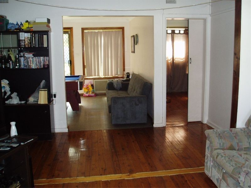 42  Leach Road, Guildford West NSW 2161