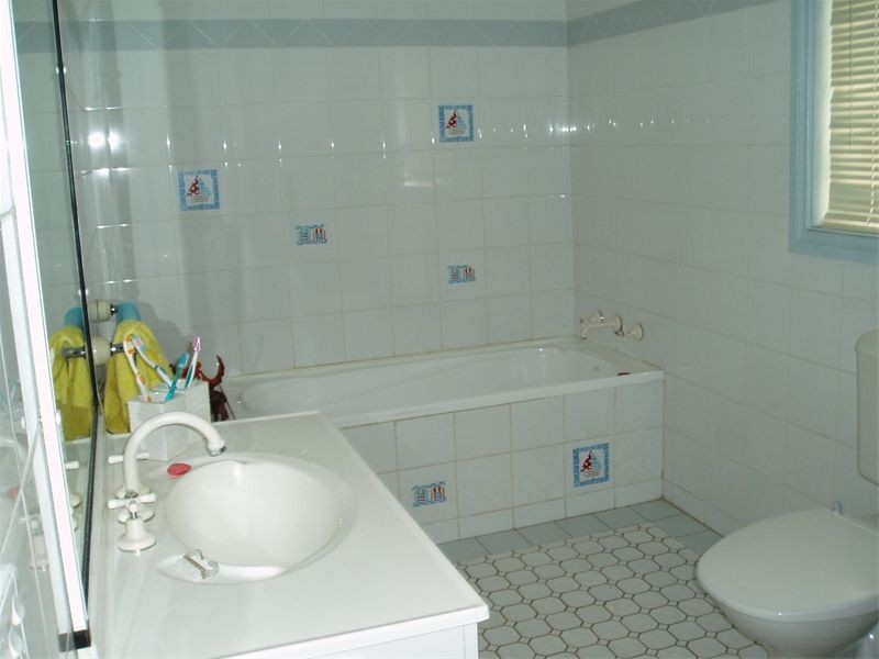 1/101  Gilba Road, Girraween NSW 2145