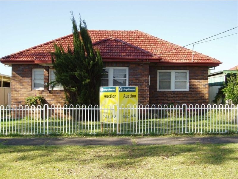28  Malvern Street, Merrylands NSW 2160