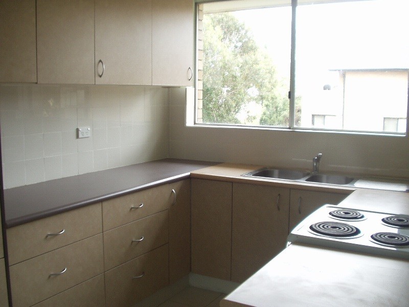 6/17  Cambridge Street, Merrylands NSW 2160