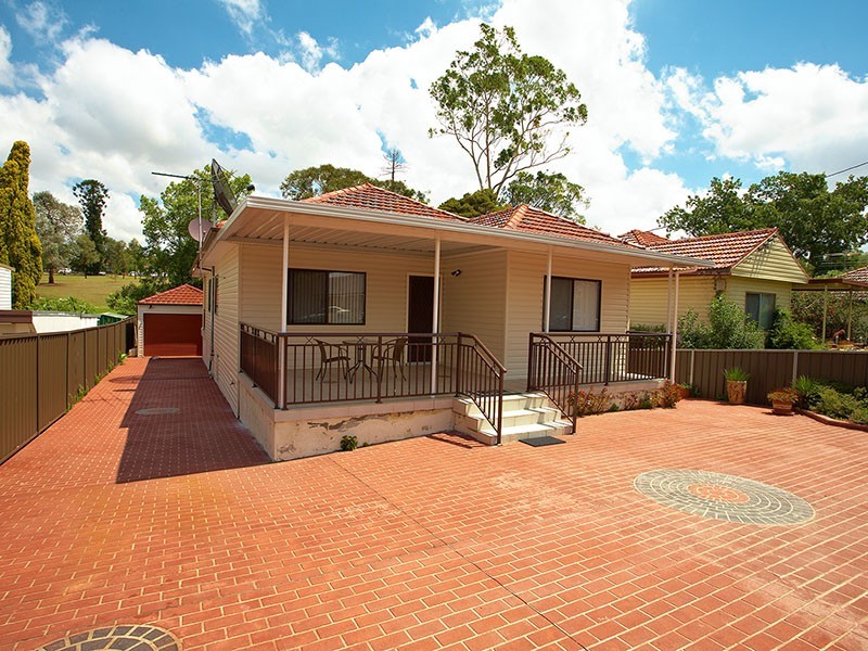17   Oak Street, Parramatta NSW 2150