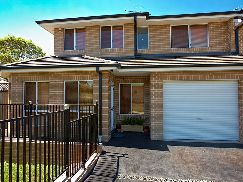 2 Webster Street, Pendle Hill NSW 2145