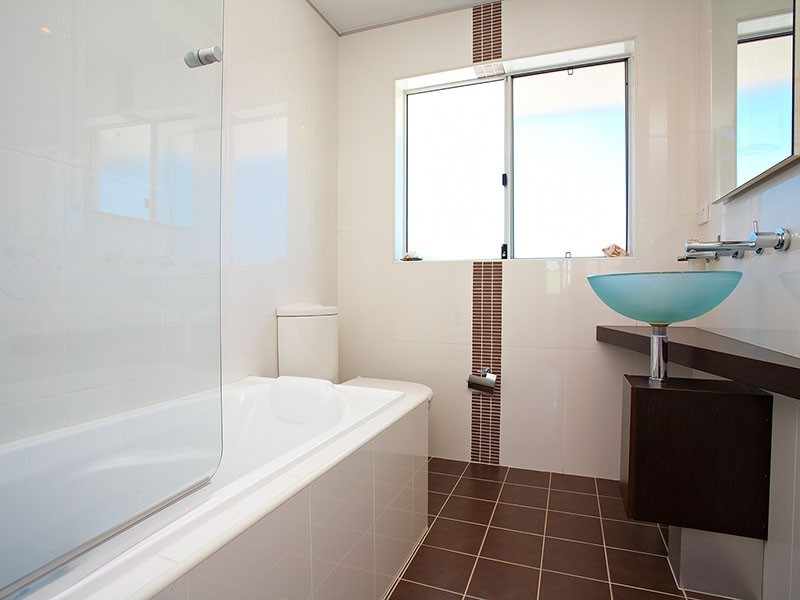 2 Webster Street, Pendle Hill NSW 2145