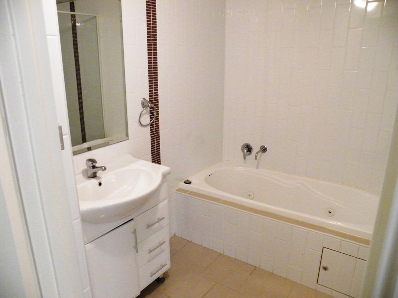 25/6-18 Redbank Road, Northmead NSW 2152