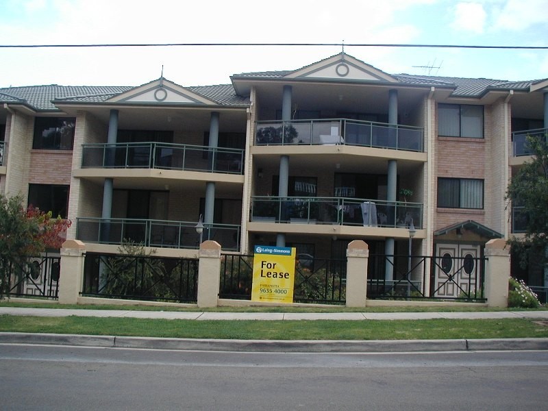 30/3-5 Marsden Street, Parramatta NSW 2150