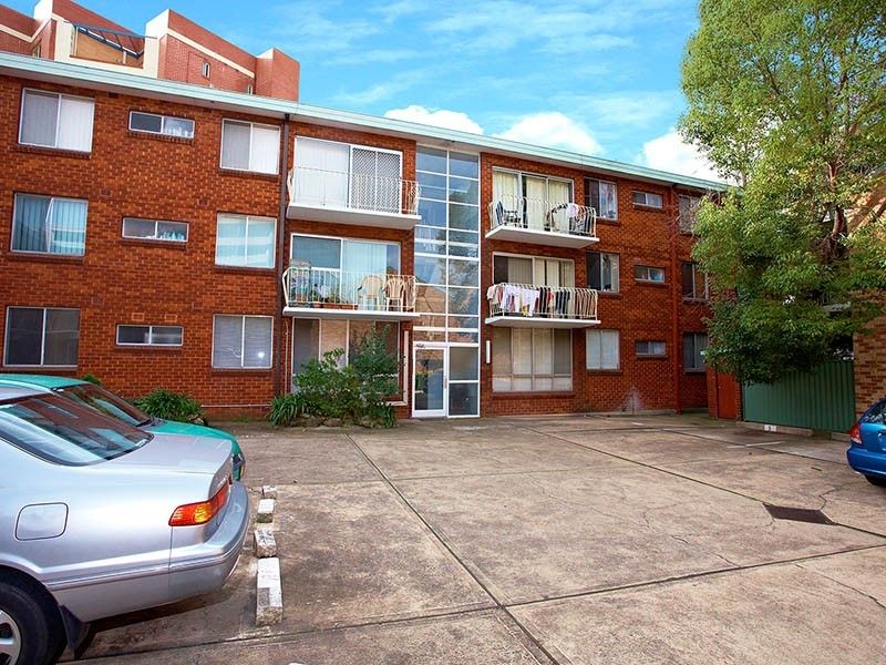 8/2 Pitt Street, Parramatta NSW 2150