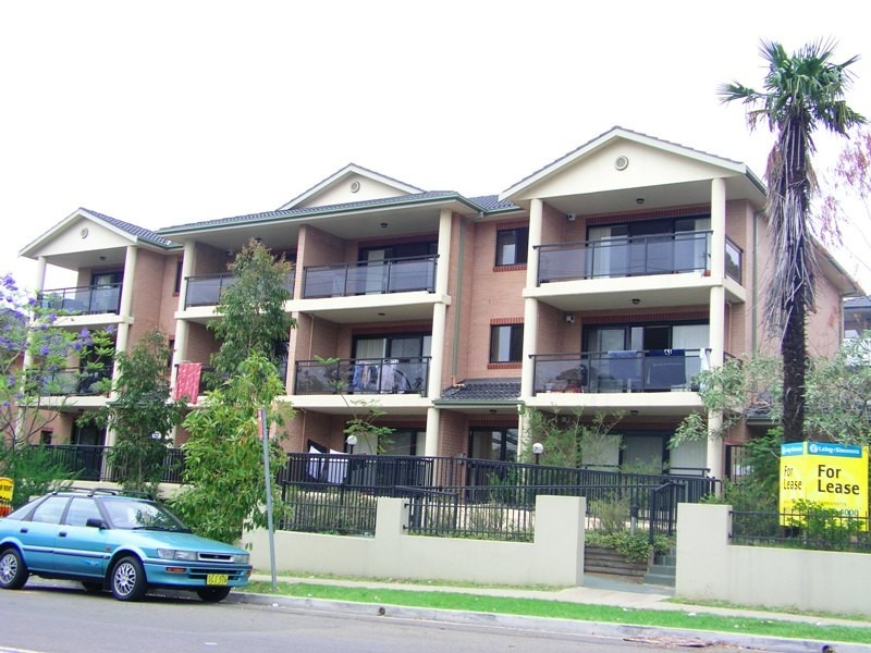 5/8-12 Alexandra Avenue, Westmead NSW 2145