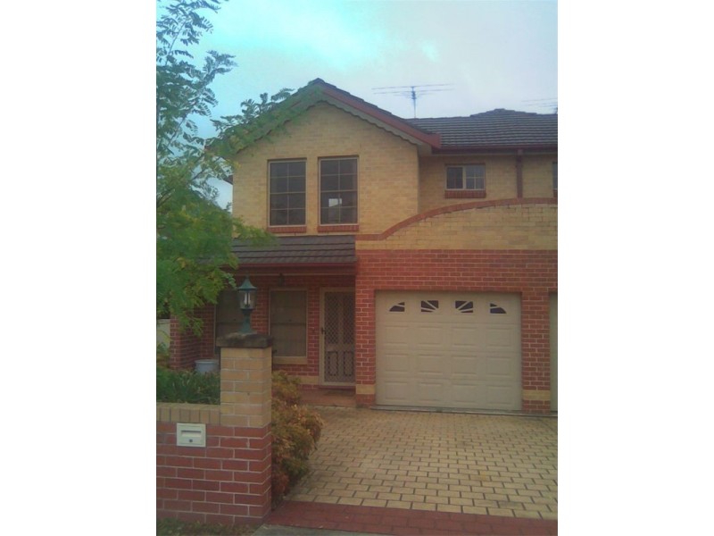 2/88 Boronia Street, South Wentworthville NSW 2145