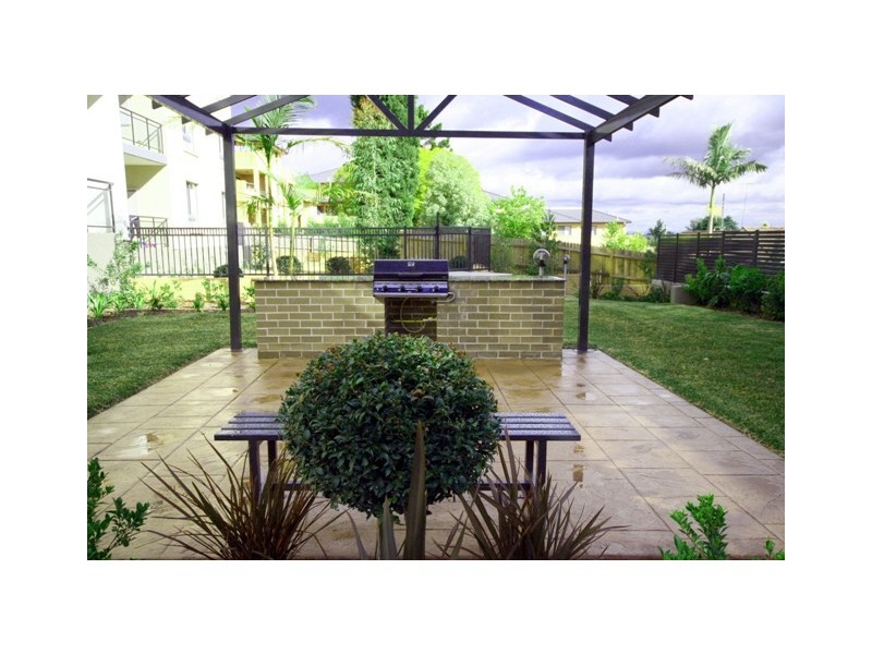 33/16 Post Office Street (enter through Shirley Street), Carlingford NSW 2118