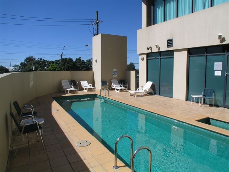 201/110-114 James Ruse Drive, Rosehill NSW 2142