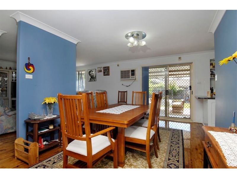 14  Ivanhoe Street, St Johns Park NSW 2176