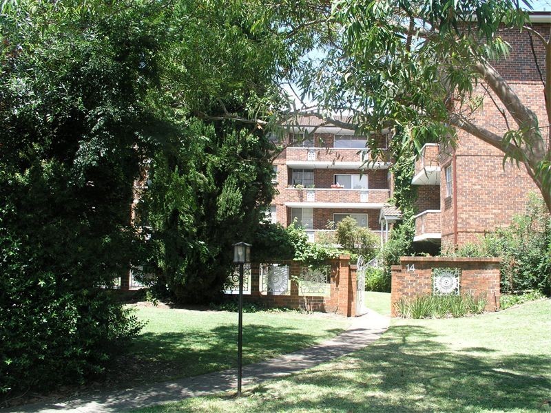 25/14  Elizabeth Street, Parramatta NSW 2150