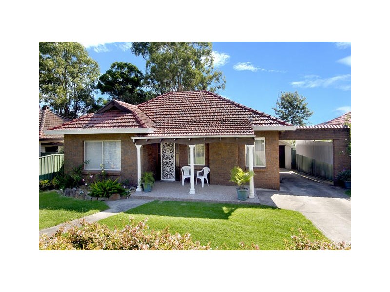 5  Knox Street, Pendle Hill NSW 2145