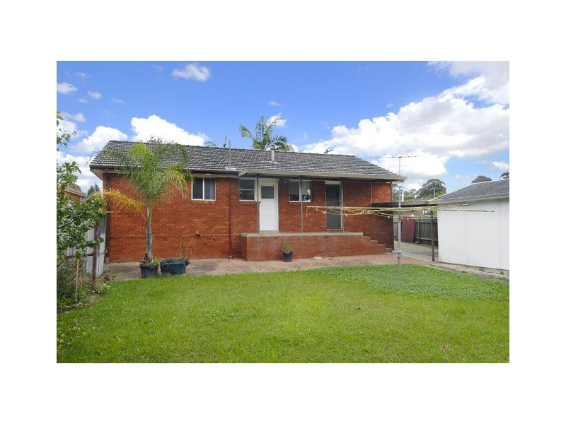 54  Mackenzie Boulevard, Seven Hills NSW 2147