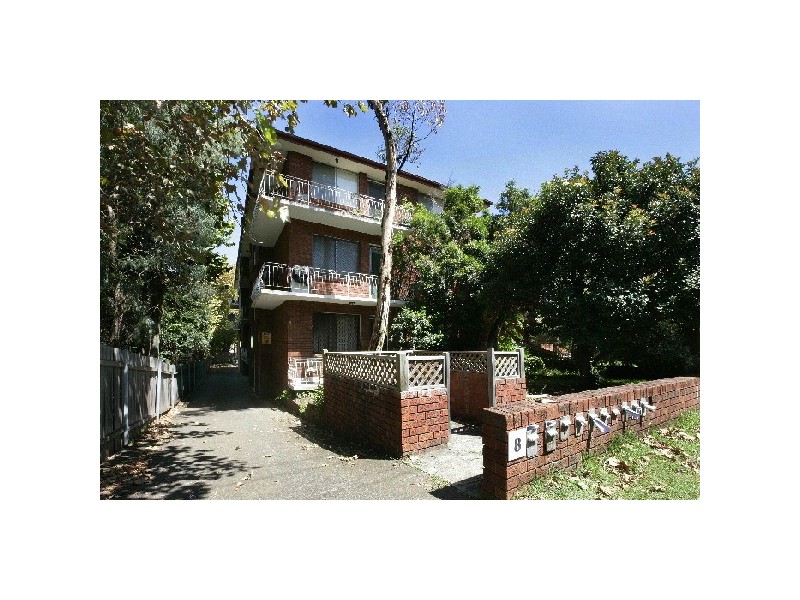 4/8  Allen Street, Harris Park NSW 2150