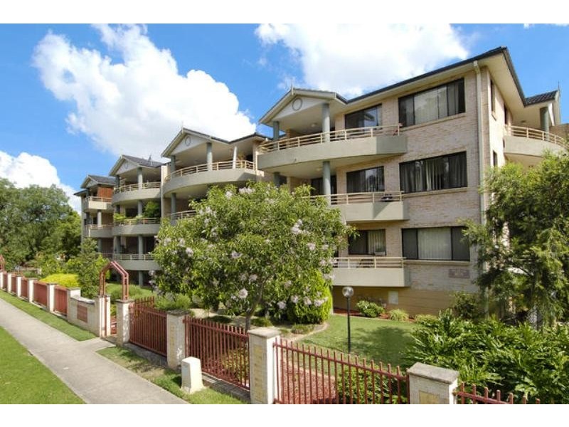 30/23  Brickfield Street, North Parramatta NSW 2151