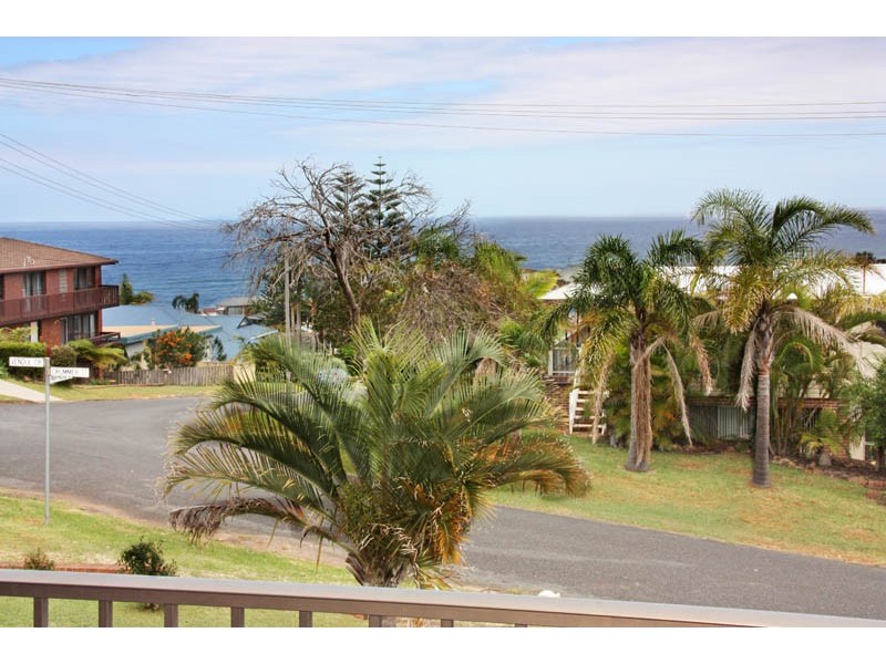 37 Crummer Street, Port Macquarie NSW 2444