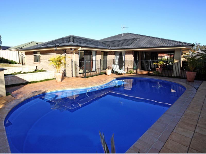 6 Chrysoberyl Court, Port Macquarie NSW 2444