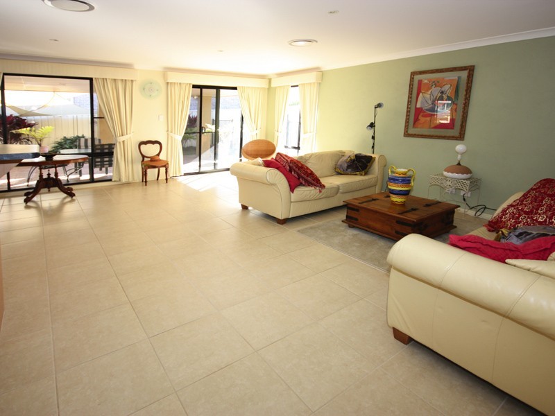 6 Chrysoberyl Court, Port Macquarie NSW 2444