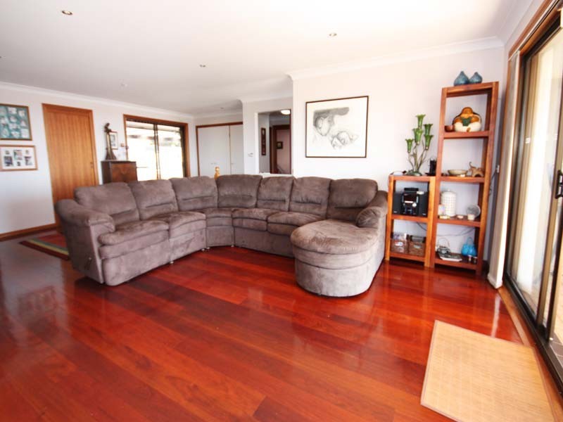 16 Oleander Avenue, Port Macquarie NSW 2444